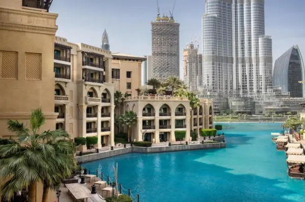 Kings Park Hotel 10