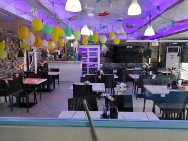 Kings Park Hotel 8